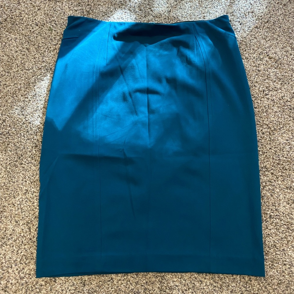 ANN TAYLOR Turquoise knit pencil skirt size 12